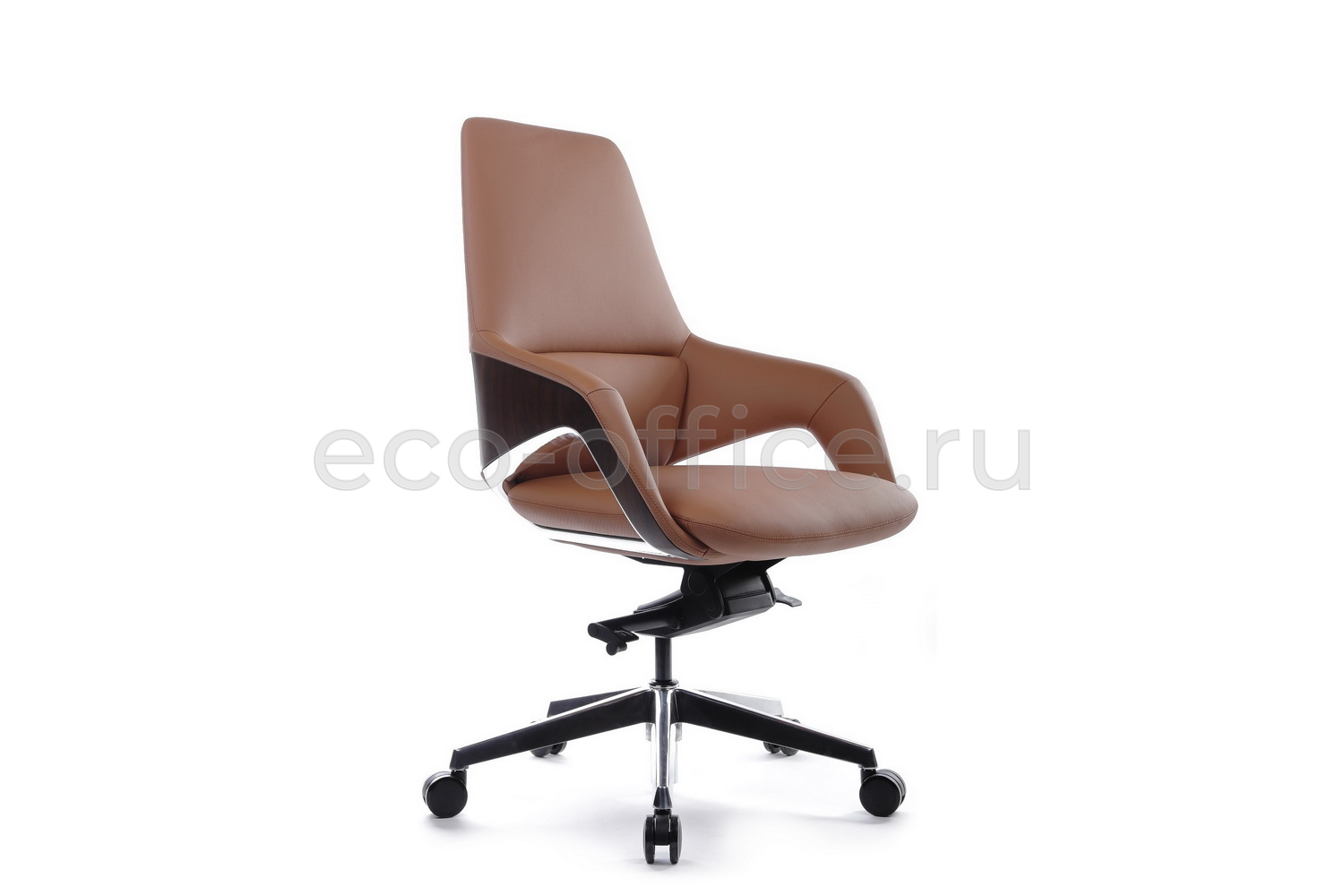 Кресло руководителя RV Design AURA-M FK005-B Светло-коричневая кожа купить в Казани